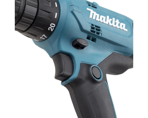 Дрель-шуруповерт Makita DF0300 + набор бит D-65028 10 шт. DF0300X3 Дрель-шуруповерт Makita DF0300 + набор бит D-65028 10 шт. DF0300X3