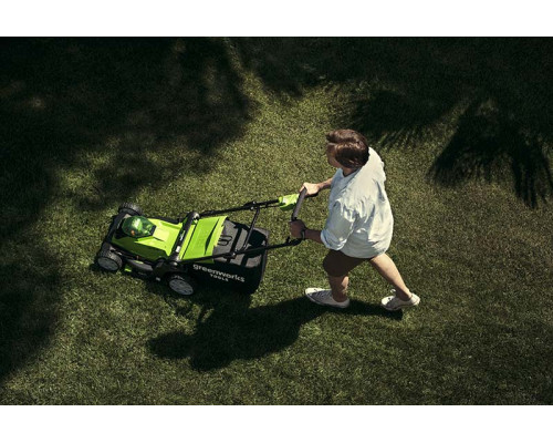 Аккумуляторная газонокосилка Greenworks G40LM40 40V 2504707 Аккумуляторная газонокосилка Greenworks G40LM40 40V 2504707
