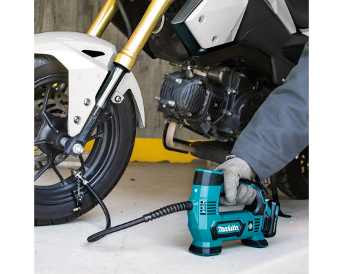 Насос автомобильный Makita MP 100 DZ