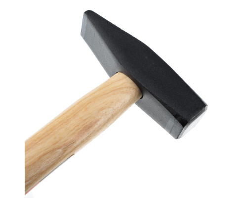 Молоток кованый с деревянной ручкой 600 гр ЕРМАК 615-086