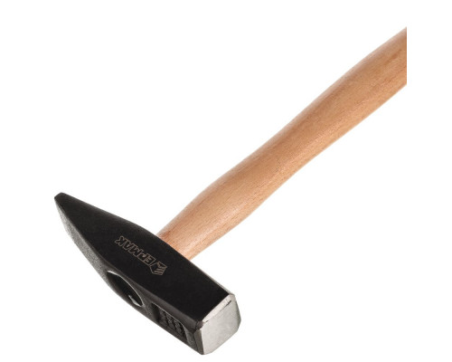 Молоток кованый с деревянной ручкой 200 гр ЕРМАК 662-404