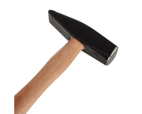 Молоток кованый с деревянной ручкой 200 гр ЕРМАК 662-404
