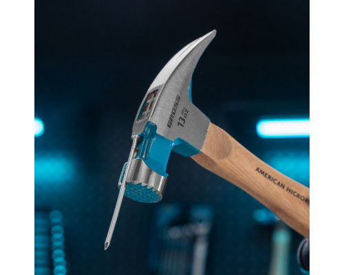 Молоток-гвоздодер, 680 г, угол 75, магнит, обрезиненная рукоятка GROSS AMERICAN HICKORY 10425