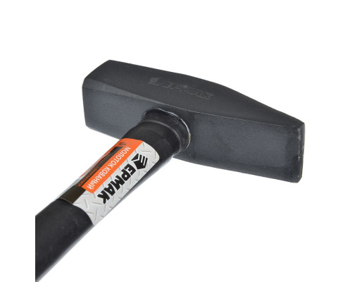 Молоток кованый с фиберглассовой двухкомпонентной ручкой 800 г ЕРМАК 662-423