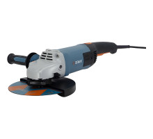 Угловая шлифмашина SENIX PAE24.0-M1-EU
