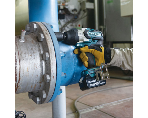 Аккумуляторный ударный гайковерт Makita LXT DTW1004Z