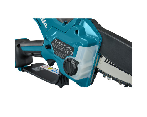 Цепная аккумуляторная пила Makita CXT BL 12В UC100DZ