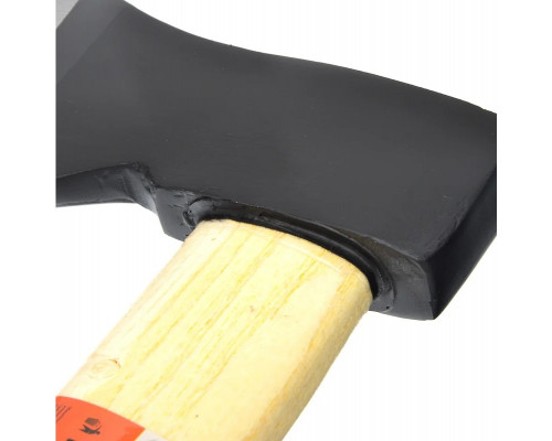 Кованый топор с деревянной ручкой ЕРМАК 600 г 662-431