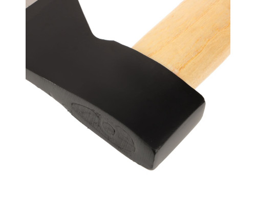 Кованый топор с деревянной ручкой ЕРМАК 800 г 662-432