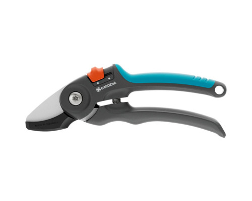 Секатор Gardena PremiumCut DryWood 12240-20.000.00