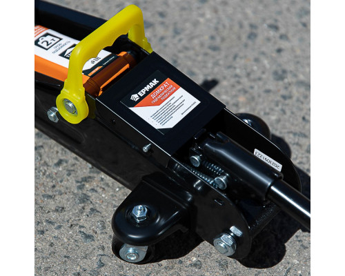 Гидравлический подкатной домкрат ЕРМАК 2 т, высота подъема 130-315мм 742-001