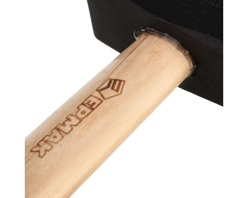 Кувалда ЕРМАК кованая с деревянной ручкой 1500гр. 662-413