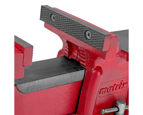 Тиски слесарные, 125 мм, поворотные, с наковальней Matrix 18601