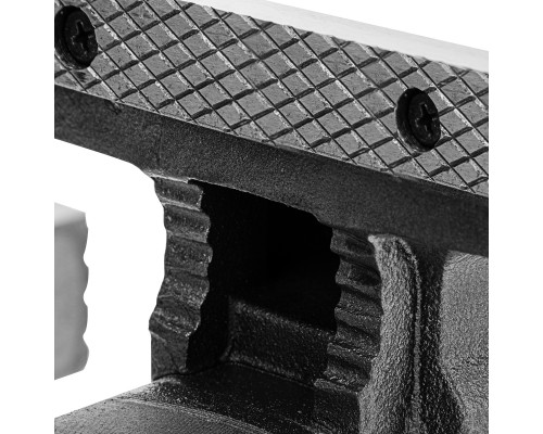 Тиски слесарные BVH-125, 125 мм, поворотные, стальная направляющая, с наковальней Denzel 18684