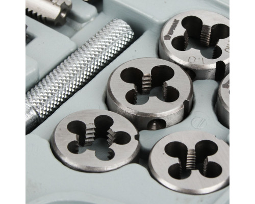 Набор метчиков и плашек ЕРМАК 31 предмет М3-М12 657-003