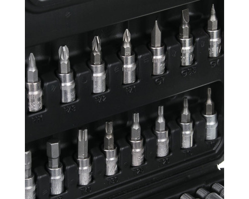 Набор инструментов РОКОТ 46 предметов Гаражный 736-215