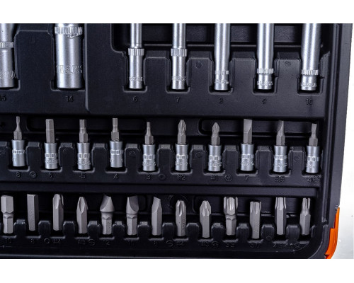 Набор профессионального инструмента ЕРМАК 94 предмета 736-039