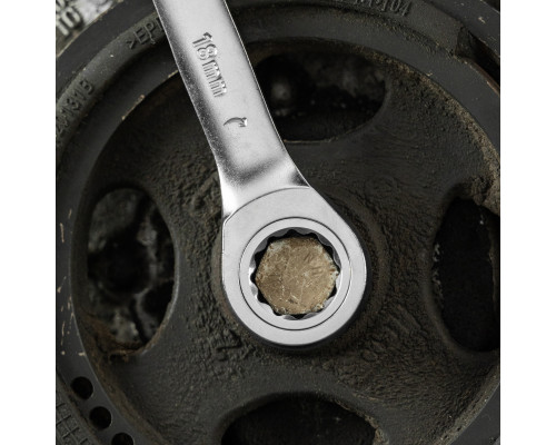 Ключ комбинированный трещоточный 18 мм, CrV, матовый хром Denzel 14712