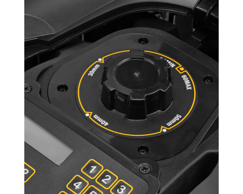 Робот-газонокосилка Grass Master 1000  1000 м², 3 Ач, 28 V, LCD дисплей, Wi-Fi Denzel 58955