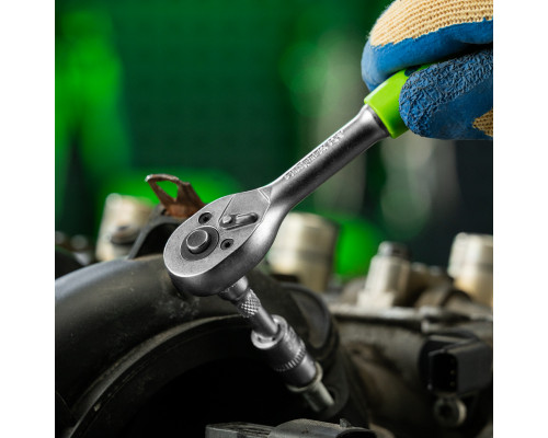 Ключ-трещотка 1/4", 45 зубьев, с быстрым сбросом, матовый хром Сибртех 14021