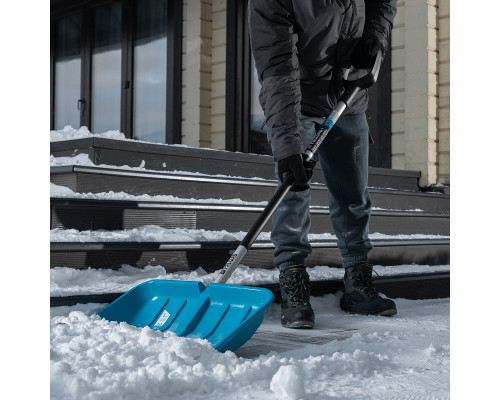 Лопата-скрепер для уборки снега PALISAD LUXE полипропилен, 550х340х1450 мм, алюминиевый черенок, ПВХ 61727