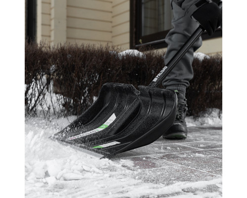 Лопата для уборки снега PALISAD BASE полипропилен, 455х345х1330 мм, алюминиевый черенок 61798