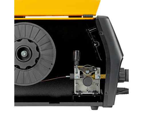 Инверторный сварочный полуавтомат Denzel IMIG-185SDR 94363 Инверторный сварочный полуавтомат Denzel IMIG-185SDR 94363