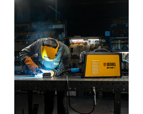 Инверторный сварочный полуавтомат Denzel MIG-160 94309 Инверторный сварочный полуавтомат Denzel MIG-160 94309