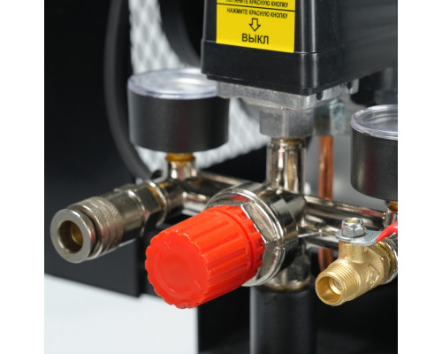 Компрессор P.I.T. PAC50-C2 + Гайковерт пневматический PAW700-A  680 Нм  в подарок АКЦИЯ PAC50-C2 + PAW700-A